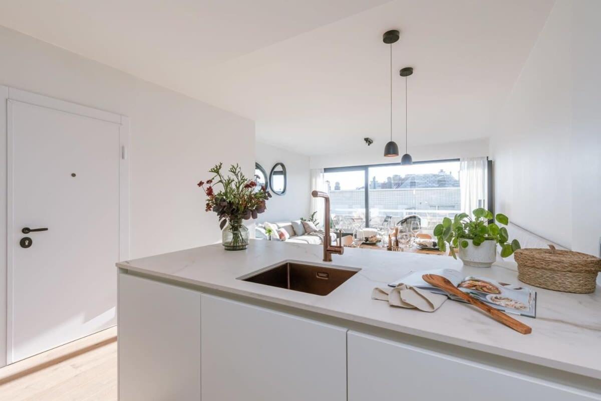 Stunning And Modern Apartment With Sunny Balcony Knokke-Heist Eksteriør bilde