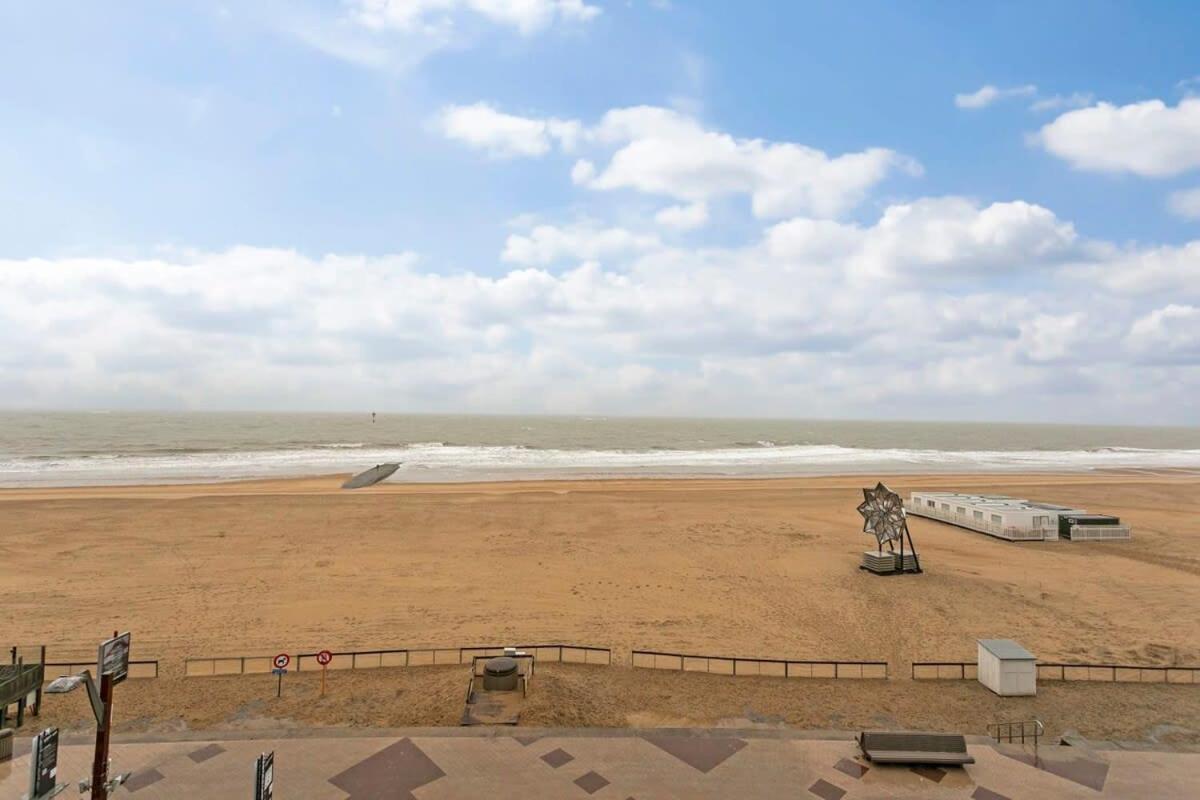 Stunning And Modern Apartment With Sunny Balcony Knokke-Heist Eksteriør bilde