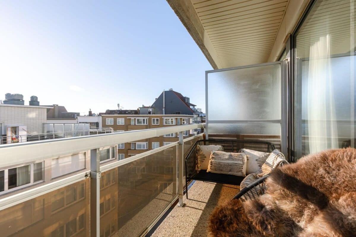 Stunning And Modern Apartment With Sunny Balcony Knokke-Heist Eksteriør bilde